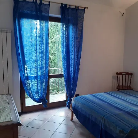 House Holiday Green By Holiday World * Velici Inferiore